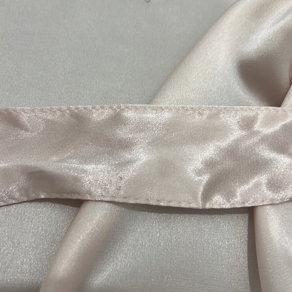 Custom Gabriella rhinestone name silk like toddler girl robe - Picture 3 of 7